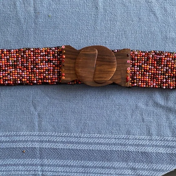 Beaded Belt with Wooden Buckle - Picture 2 of 5
